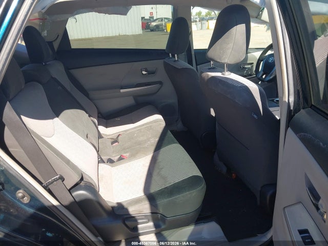 Toyota Prius V Two 2017 JTDZN3EU5HJ069262 Image 8