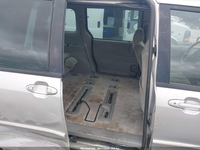2001 Mazda Mpv Dx/es/lx მანქანა იყიდება აუქციონზე, vin: JM3LW28Y610184015, აუქციონის ნომერი: 45367058