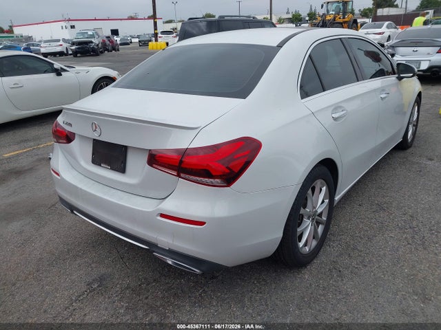 Mercedes-Benz A 220 2020 WDD3G4EB9LW037730 Image 4