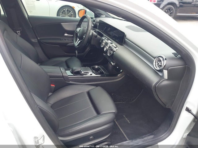Mercedes-Benz A 220 2020 WDD3G4EB9LW037730 Image 5