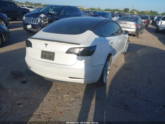 Aukcja sprzedaży 2020 Tesla Model 3 Standard Range Plus Rear-wheel Drive/standard Range Rear-wheel Drive, vin: 5YJ3E1EAXLF615957, numer aukcji: 45367132