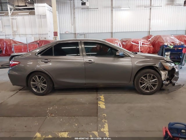 4T1BF1FK6HU662140 Toyota CAMRY SE