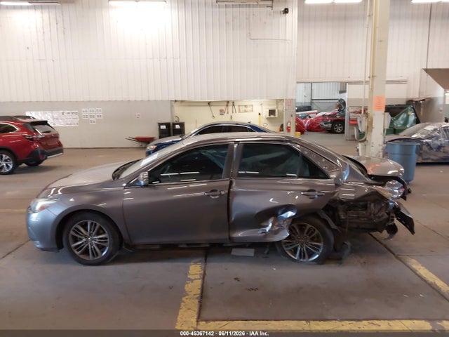 4T1BF1FK6HU662140 Toyota CAMRY SE