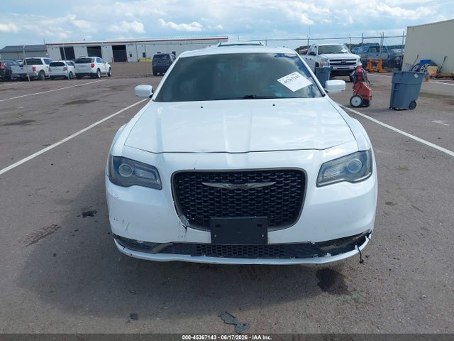 45367143 :رقم المزاد ، 2C3CCAGG8GH296389 vin ، 2016 Chrysler 300 300s Alloy Edition مزاد بيع