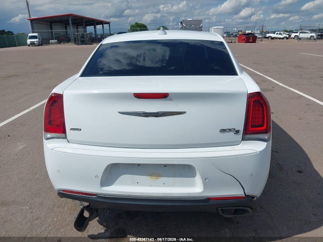 45367143 :رقم المزاد ، 2C3CCAGG8GH296389 vin ، 2016 Chrysler 300 300s Alloy Edition مزاد بيع