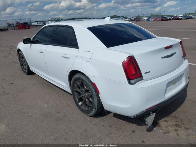 45367143 :رقم المزاد ، 2C3CCAGG8GH296389 vin ، 2016 Chrysler 300 300s Alloy Edition مزاد بيع