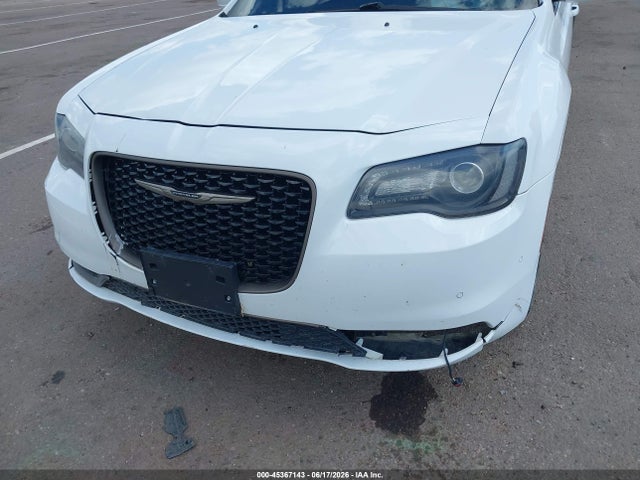 45367143 :رقم المزاد ، 2C3CCAGG8GH296389 vin ، 2016 Chrysler 300 300s Alloy Edition مزاد بيع