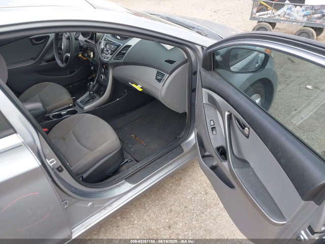 45367158 :رقم المزاد ، 5NPDH4AE9GH784560 vin ، 2016 Hyundai Elantra Se مزاد بيع