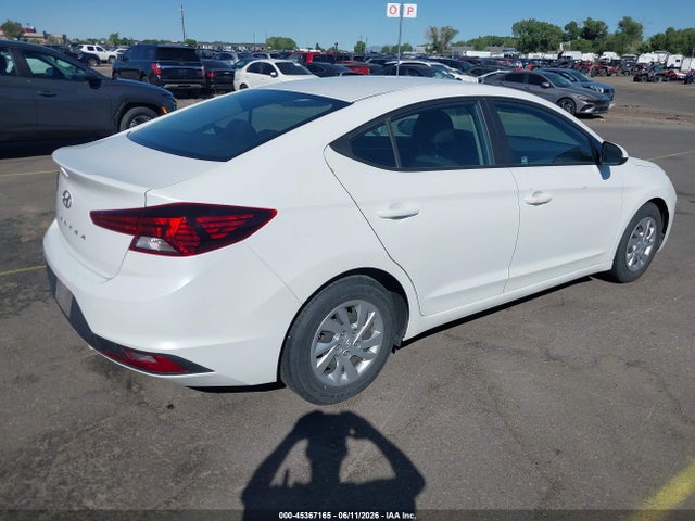 Hyundai ELANTRA SE 2020 5NPD74LF5LH601707 Image 4