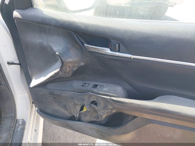 Toyota CAMRY LE 2020 4T1C11AK5LU985260 Image 12