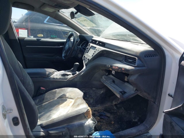 Toyota CAMRY LE 2020 4T1C11AK5LU985260 Image 5
