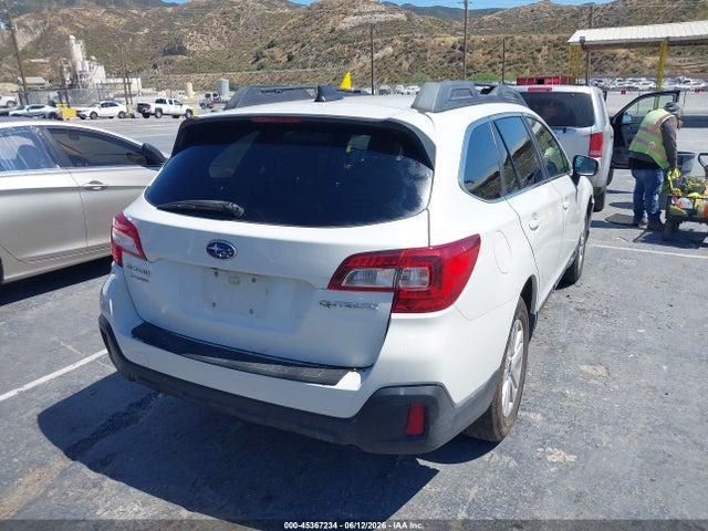 Aukcja sprzedaży 2018 Subaru Outback 2.5i Premium, vin: 4S4BSACC3J3239441, numer aukcji: 45367234