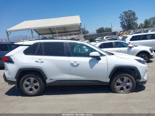 Toyota Rav4 Xle/woodland Edition 2024 2T3RWRFV3RW247129 Image 13