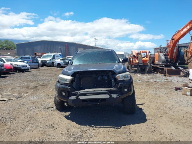 Продажа на аукционе авто 2017 Toyota Tacoma Trd Sport, vin: 3TMCZ5ANXHM056482, номер лота: 45367245
