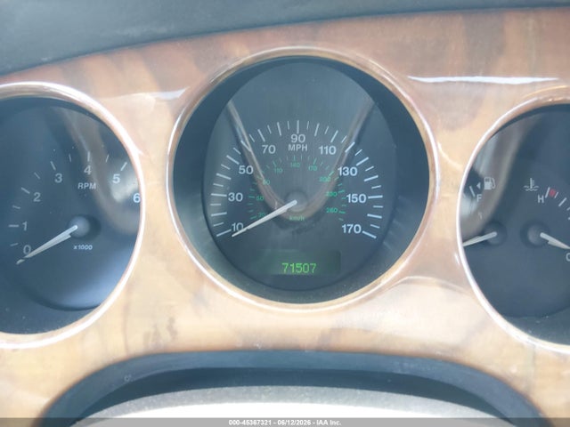 2001 Jaguar Xk8 მანქანა იყიდება აუქციონზე, vin: SAJDA42C51NA17107, აუქციონის ნომერი: 45367321
