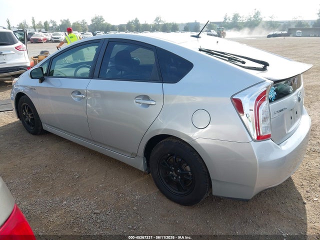 2014 Toyota Prius Three მანქანა იყიდება აუქციონზე, vin: JTDKN3DU6E0377111, აუქციონის ნომერი: 45367337