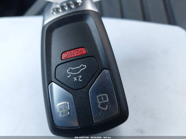 Aukcja sprzedaży 2019 Audi A4 40 Titanium Premium, vin: WAUGMAF42KN021776, numer aukcji: 45367349