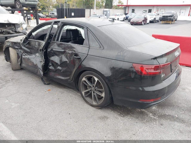 WAUGMAF42KN021776 Audi A4 40 Titanium Premium