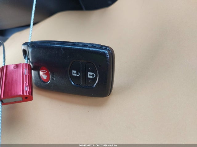 JTDKN3DU8F0419439 Toyota Prius Four