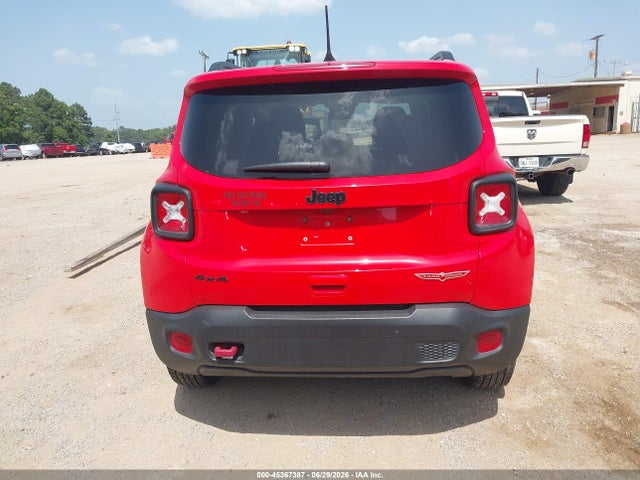 ZACNJDC17PPP70325 Jeep Renegade Trailhawk 4x4