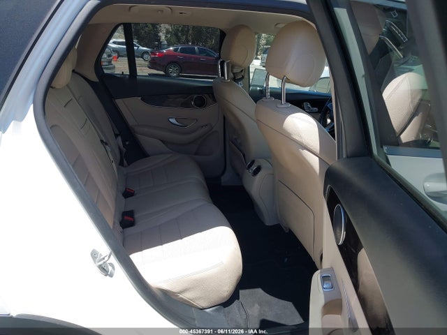Продажа на аукционе авто 2016 Mercedes-benz Glc 300, vin: WDC0G4JB0GF064625, номер лота: 45367391