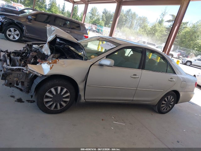 2005 Toyota Camry Std მანქანა იყიდება აუქციონზე, vin: 4T1BE32K55U390745, აუქციონის ნომერი: 45367416