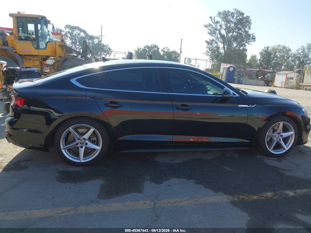 WAUDNCF51JA136668 Audi A5 2.0t Premium