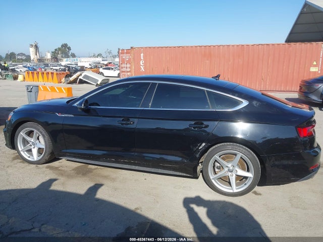 WAUDNCF51JA136668 Audi A5 2.0t Premium