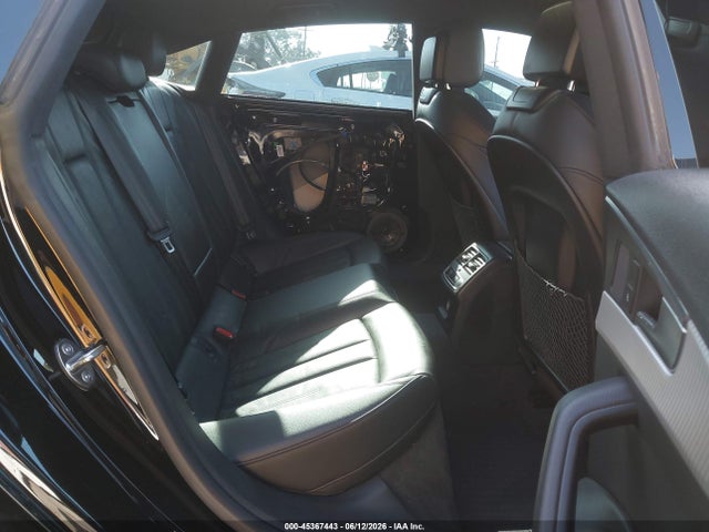 WAUDNCF51JA136668 Audi A5 2.0t Premium