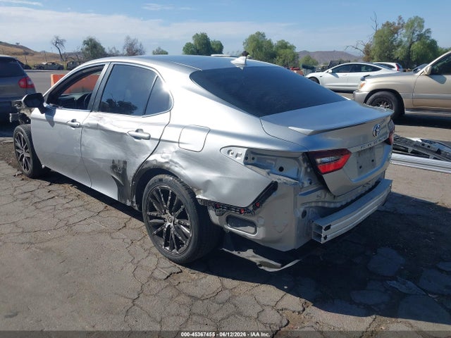 Toyota CAMRY SE 2022 4T1G11AK0NU684464 Image 3