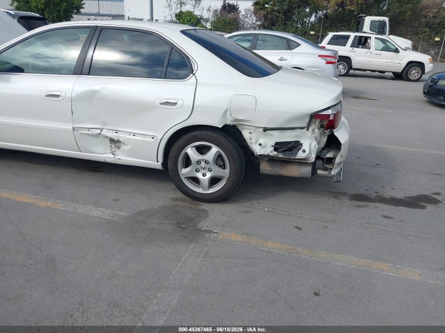 45367465 :رقم المزاد ، 19UUA56733A038290 vin ، 2003 Acura Tl 3.2 مزاد بيع