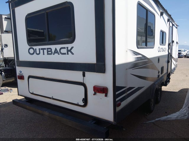 Keystone Outback 2020 4YDT24026LB450483 Image 4