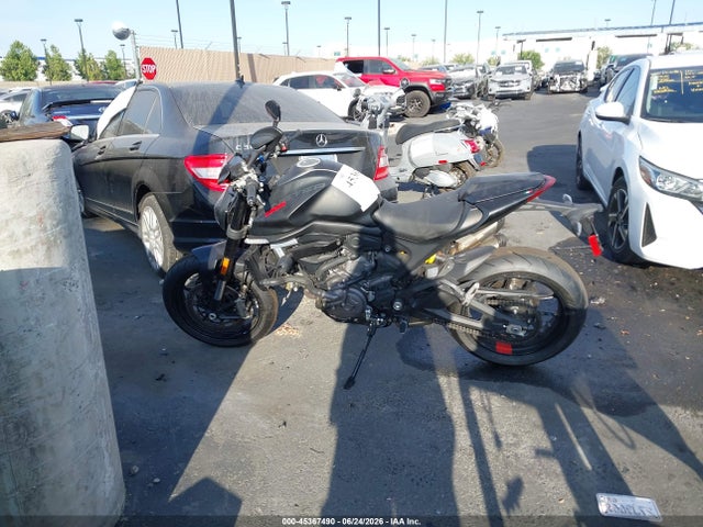 Ducati Monster 2022 ZDMMAMDTXNB006172 Image 13