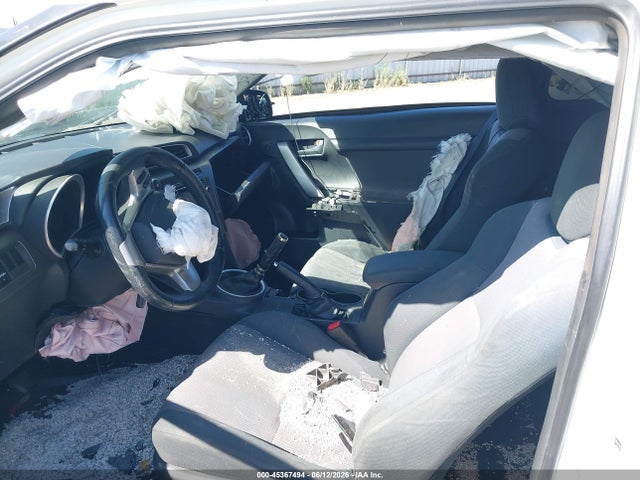 Scion TC 2014 JTKJF5C79E3084990 Image 5