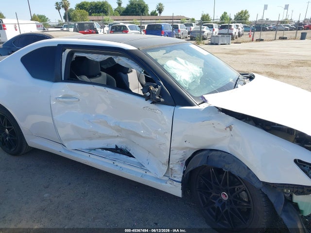 Scion TC 2014 JTKJF5C79E3084990 Image 15