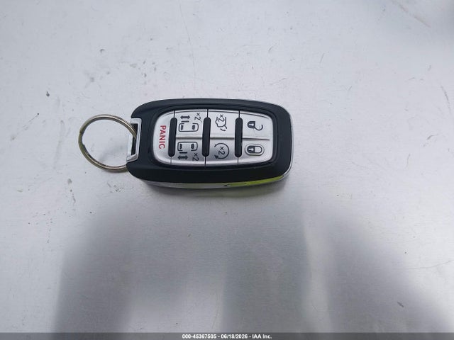 Chrysler Pacifica Limited 2020 2C4RC1GG0LR109737 Image 11