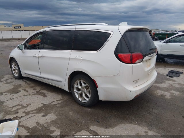 Chrysler Pacifica Limited 2020 2C4RC1GG0LR109737 Image 3