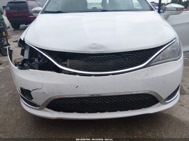 Chrysler Pacifica Limited 2020 2C4RC1GG0LR109737 Image 6