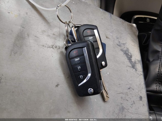 Toyota COROLLA LE 2022 JTDEPMAE7N3032825 Image 11