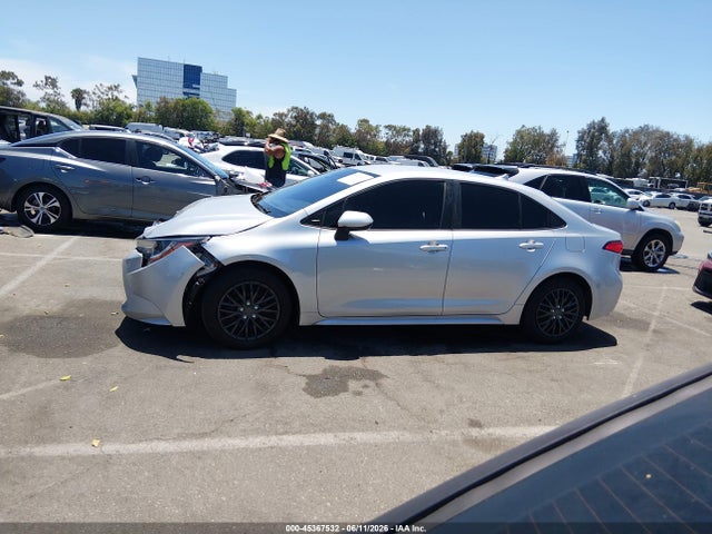 Toyota COROLLA LE 2022 JTDEPMAE7N3032825 Image 15
