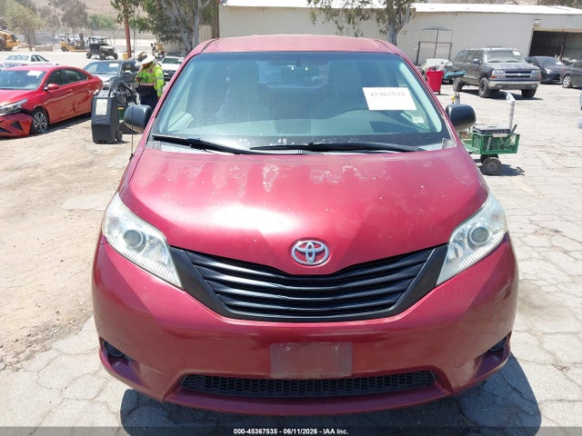 Aukcja sprzedaży 2011 Toyota Sienna, vin: 5TDKA3DC7BS007328, numer aukcji: 45367535