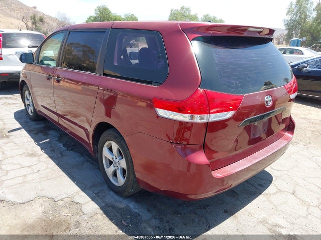 Aukcja sprzedaży 2011 Toyota Sienna, vin: 5TDKA3DC7BS007328, numer aukcji: 45367535