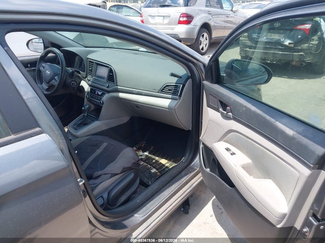 Продаж на аукціоні авто 2018 Hyundai Elantra Sel, vin: 5NPD84LF2JH239300, номер лоту: 45367536