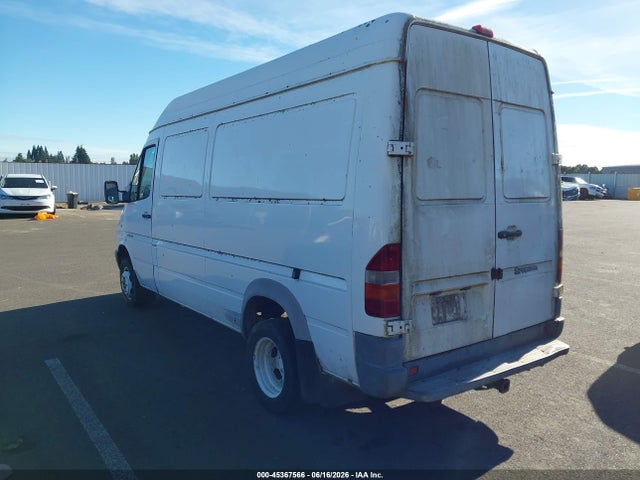 Продаж на аукціоні авто 2004 Dodge Sprinter Van 3500, vin: WD2PD443345586103, номер лоту: 45367566