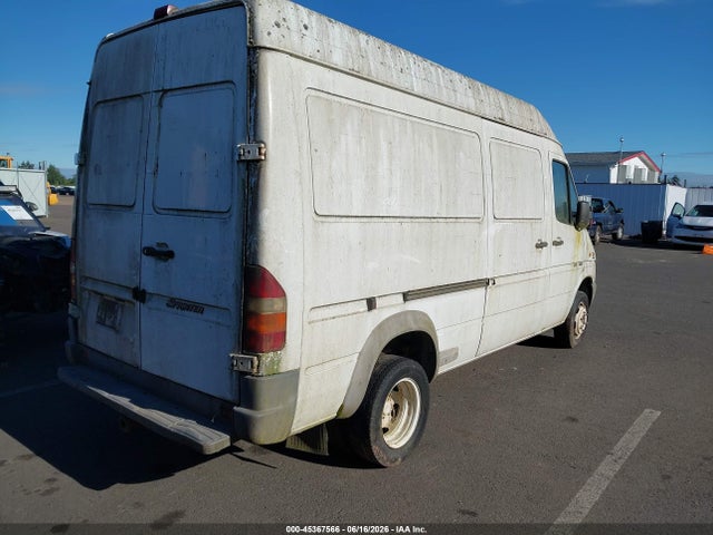 Продажа на аукционе авто 2004 Dodge Sprinter Van 3500, vin: WD2PD443345586103, номер лота: 45367566