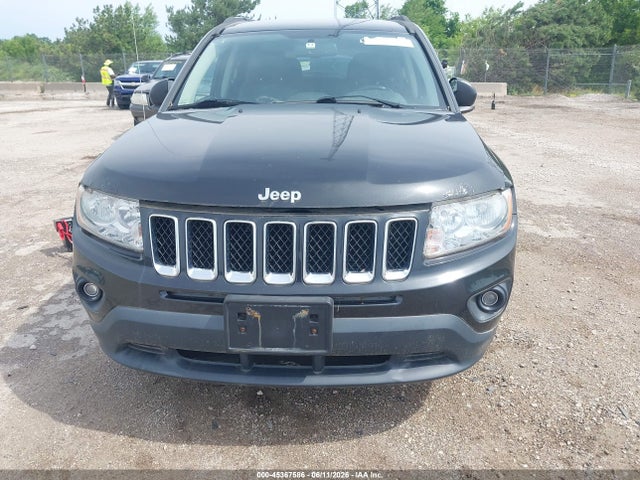 45367586 :رقم المزاد ، 1J4NF5FB5BD164523 vin ، 2011 Jeep Compass Limited مزاد بيع