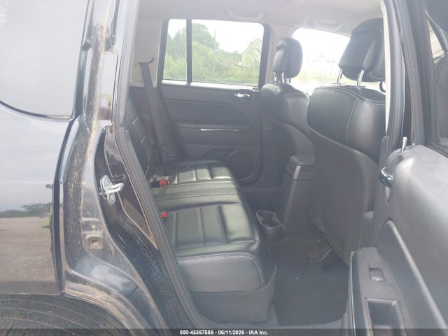 45367586 :رقم المزاد ، 1J4NF5FB5BD164523 vin ، 2011 Jeep Compass Limited مزاد بيع