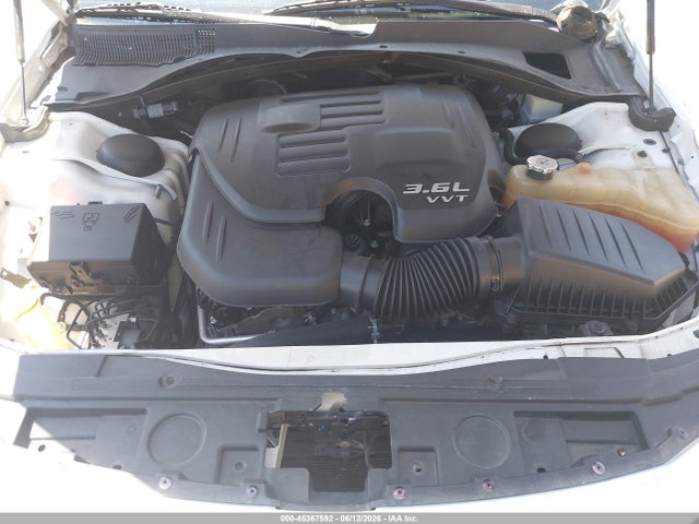 Chrysler 300 300s 2021 2C3CCABGXMH541230 Image 10
