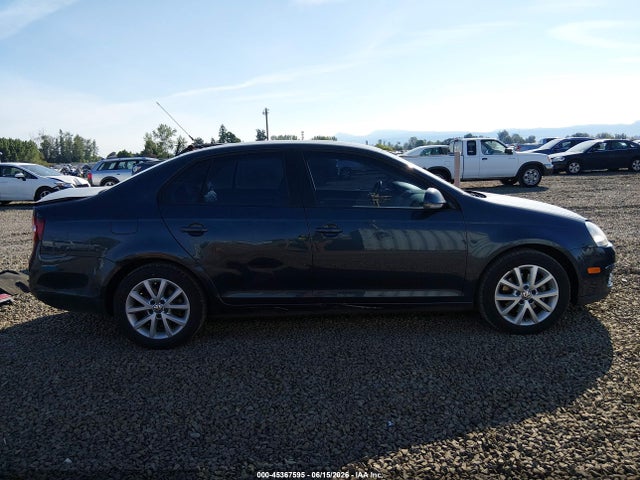 Продаж на аукціоні авто 2010 Volkswagen Jetta Limited Edition, vin: 3VWRZ7AJXAM139027, номер лоту: 45367595