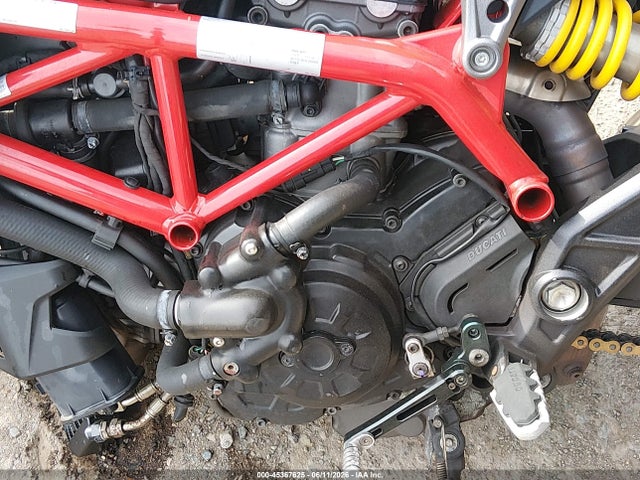 Ducati Hypermotard 939 2018 ZDM1YBJS7JB013444 Image 9